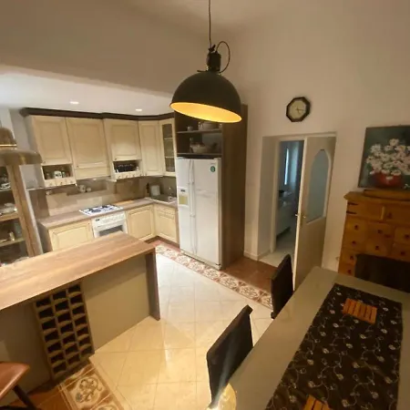 Misi Apartment *